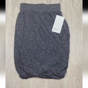 Lululemon skirt women's size 8